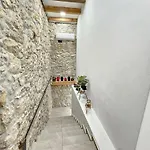 Stone House With Pool فيلة