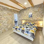 Stone House With Pool *