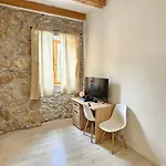 Stone House With Pool * Tribalj (Primorsko-Goranska)