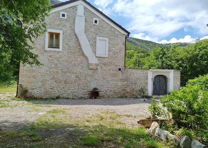 Villa Stone House With Pool *