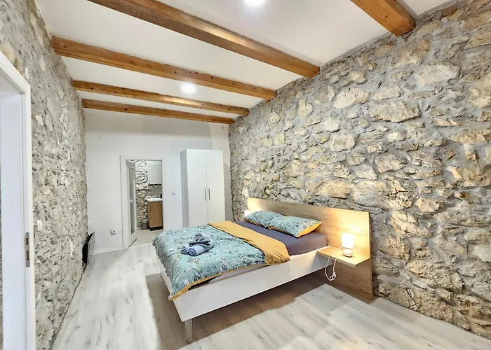 Stone House With Pool 빌라 *