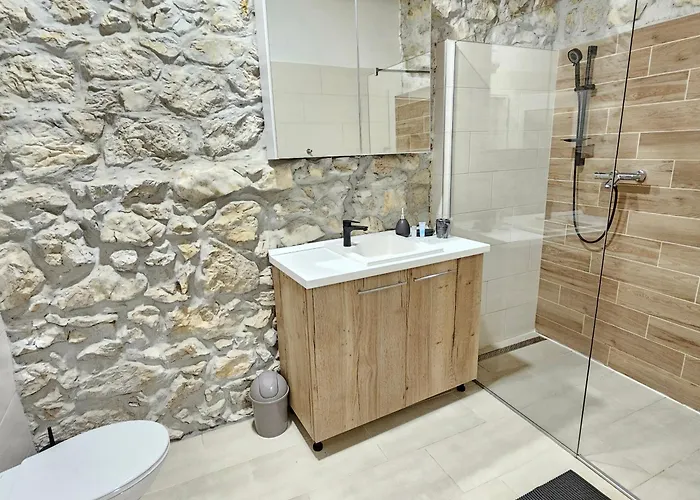 Stone House With Pool *